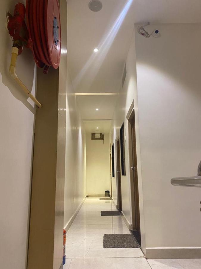 Hotel Raghupati Ayodhya Exterior photo